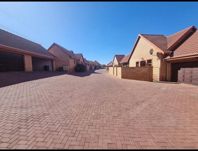 2 BEDROOM APARTMENT FOR SALE IN BROOKLANDS LIFESTYLE ESTATE